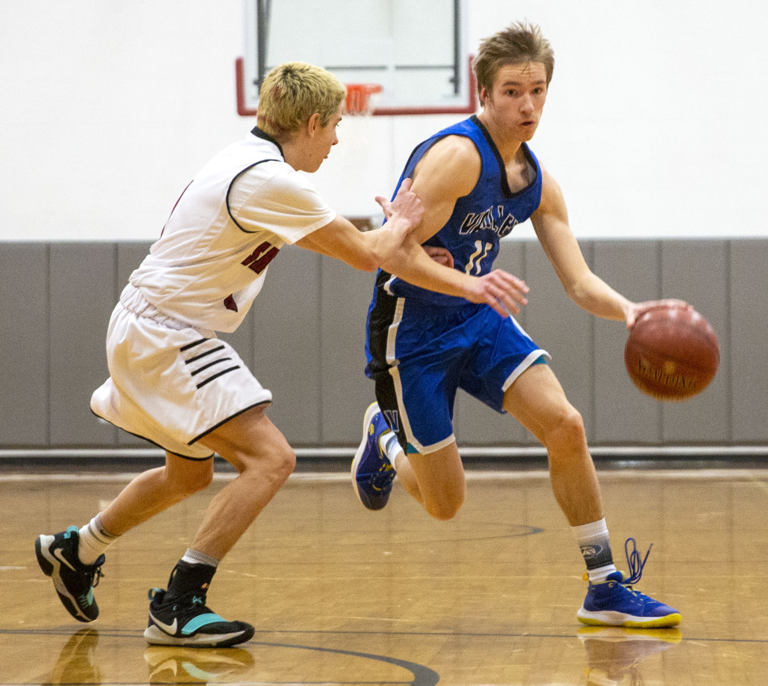 Shoshone plays Valley